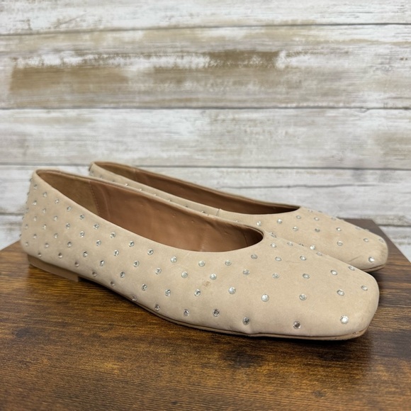 Vicenza Neutral Leather Studded Square Toe Flats Women’s Size 8 US - Picture 1 of 13